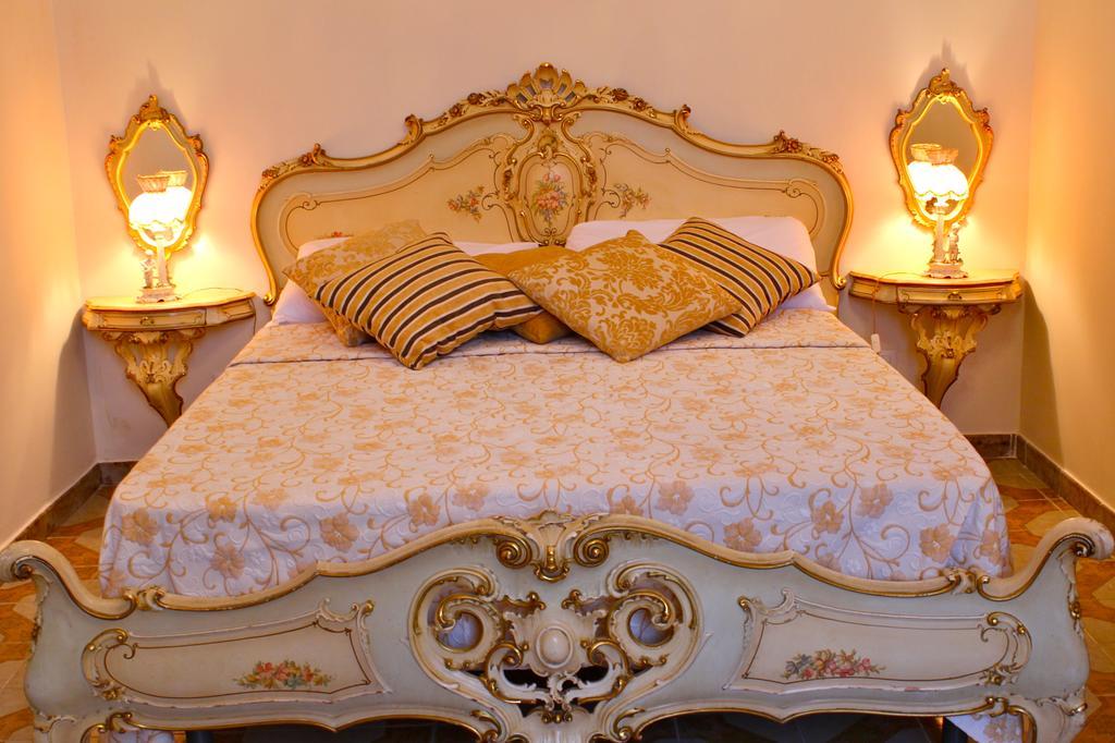 Il Castello Del Re Bed & Breakfast Битонто Екстериор снимка
